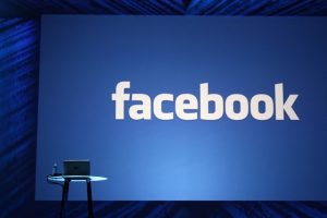 Facebook allows online casinos to advertise on site
